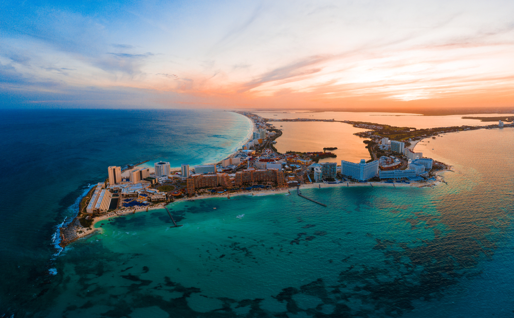 Cancun,Sunset,With,Drone,Wiew